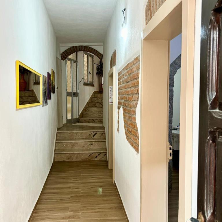 Отель Casa Del Corso Доргали Экстерьер фото